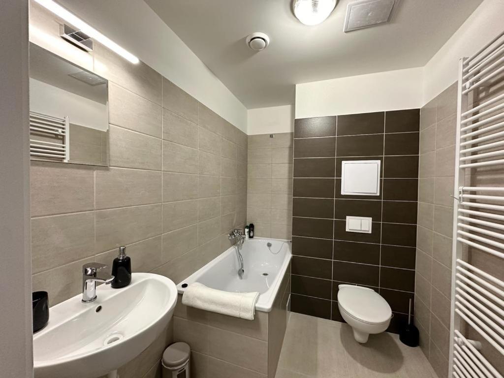 Sky 508 Apartment Plzen